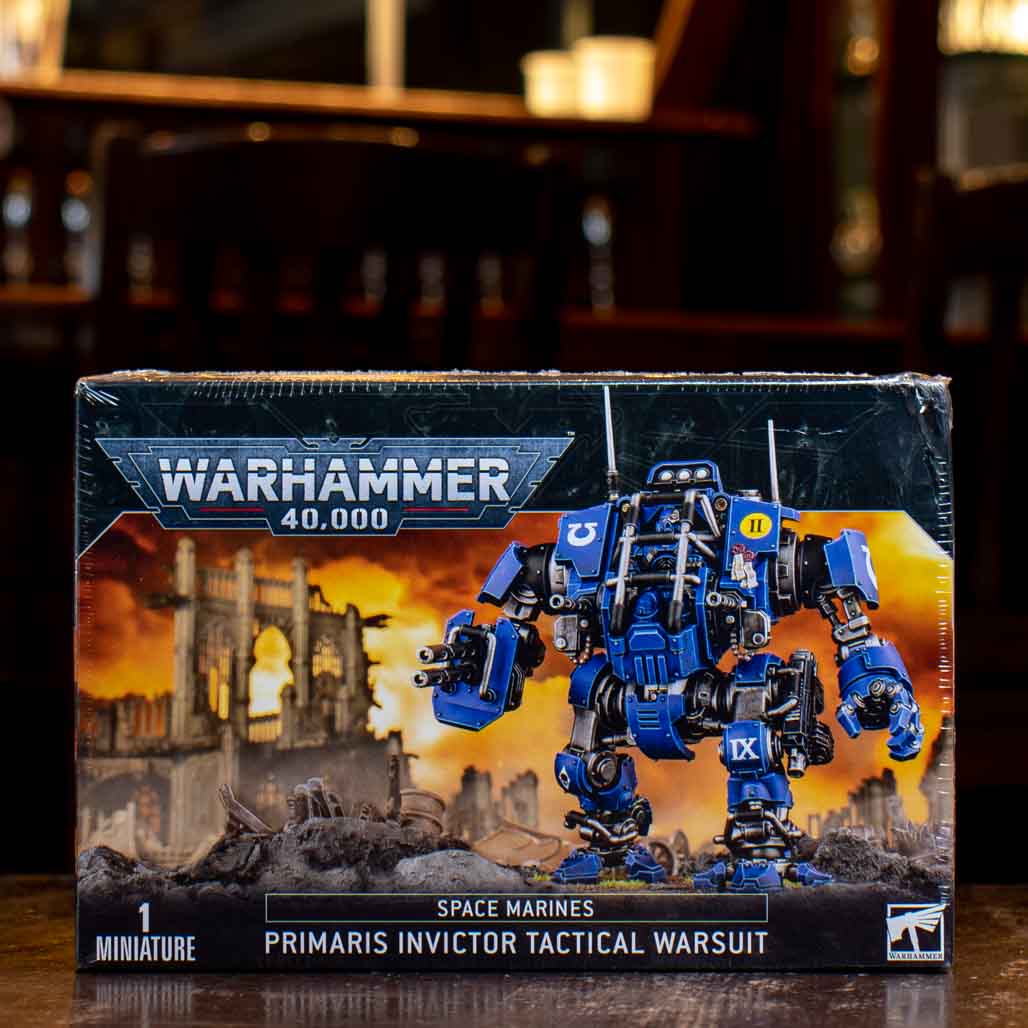 Warhammer 40K - Invictor Tactical Warsuit